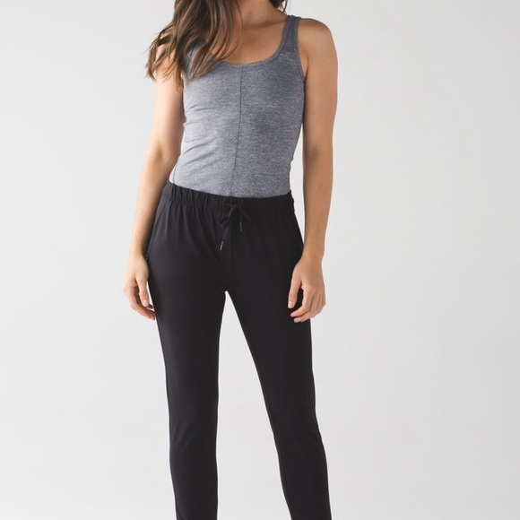 Lululemon Back At It Tank
Heathered Slate/Size 4 but can fit a 6 - Picture 3 of 6